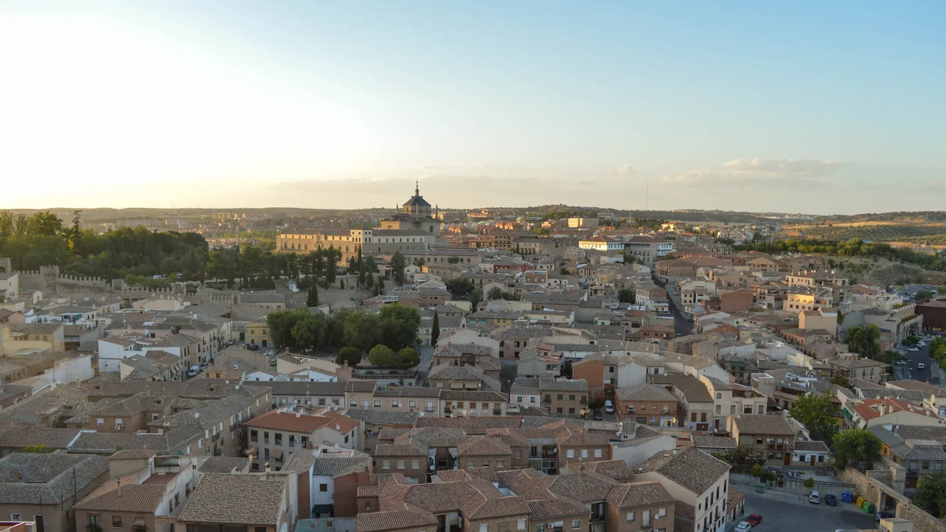 Toledo’nun tarihi şehir dokusuna panoramik bakış