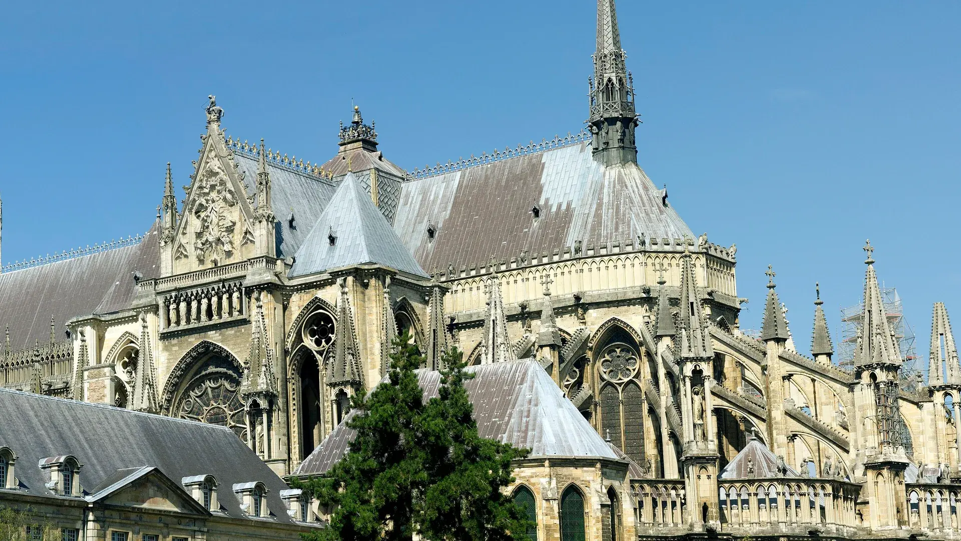 Reims manzarası — Maxi Benelux, Paris, Alsace Turu – Ankara çıkışlı – AJet ile 7 Gece