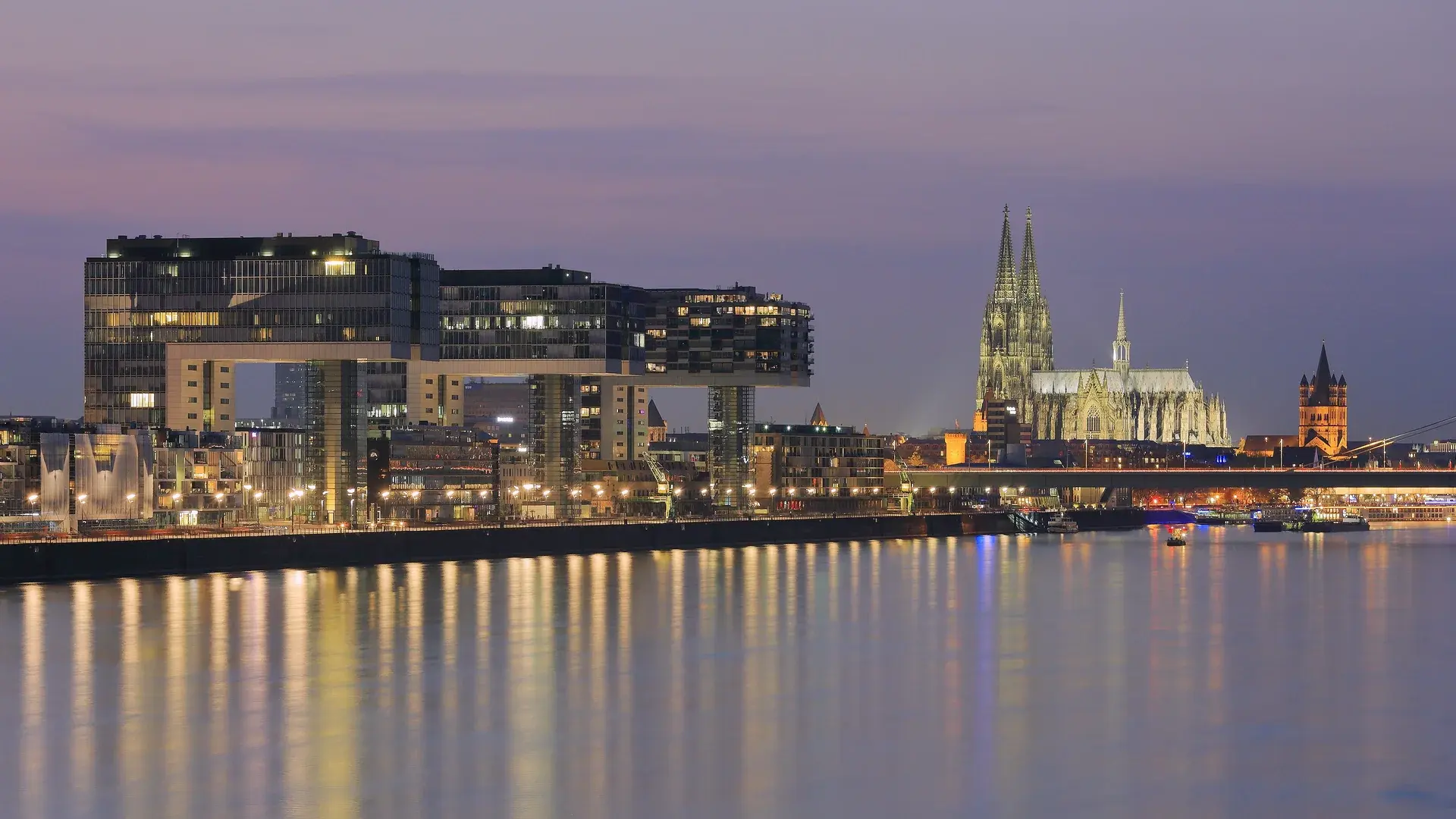 Köln manzarası — Elegant Benelux, Paris ve Alsace Turu – Köln–Basel Rotası – AJet ile 7 Gece