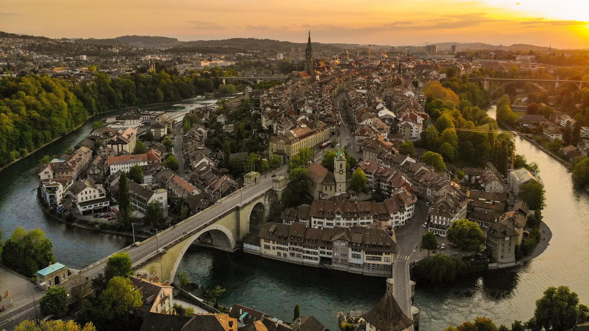 Bern manzarası — Elegant Alpler, Bernina Ekspresi Turu – Türk Hava Yolları ile 7 Gece