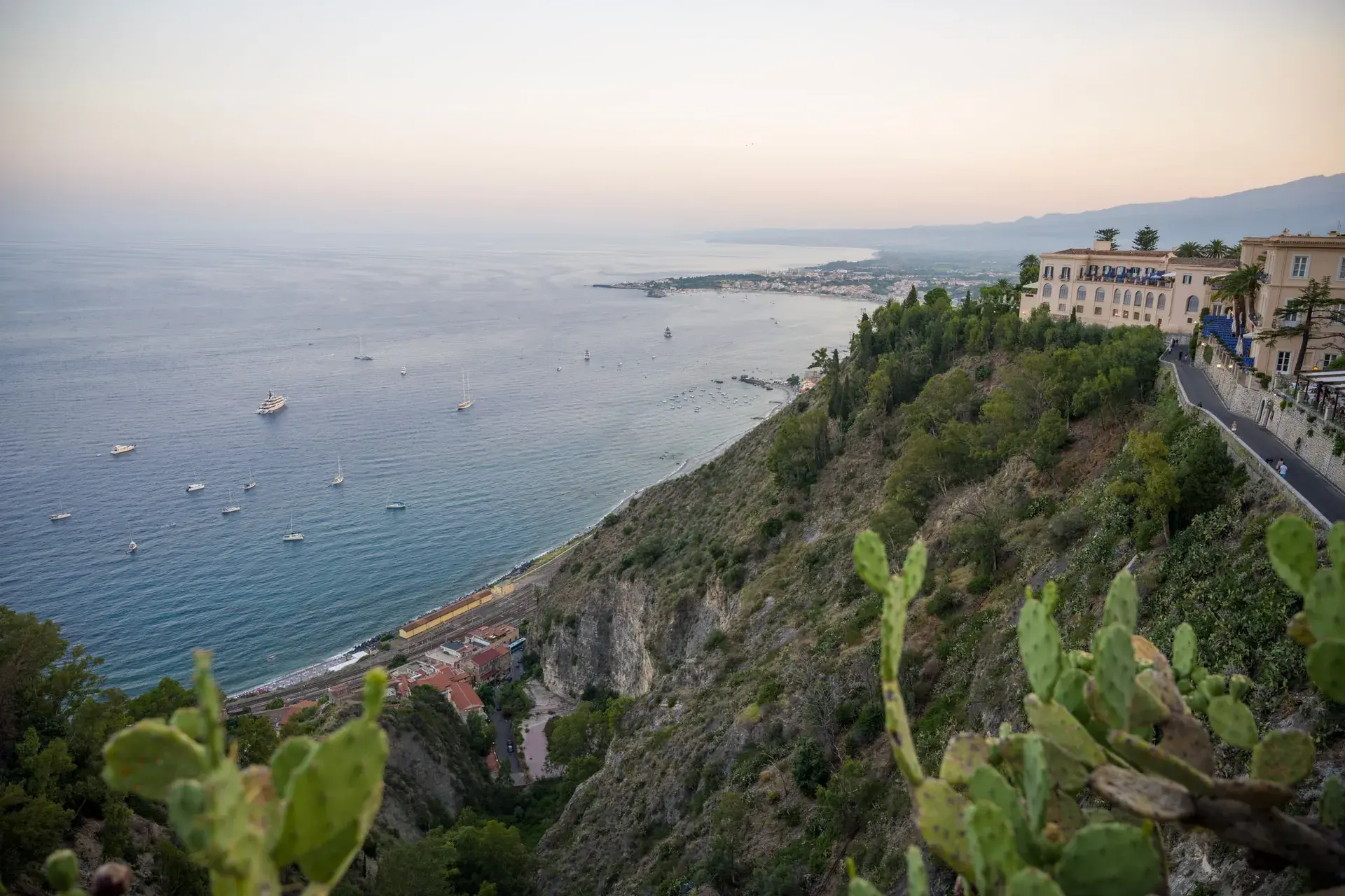 Celestyal Discovery ile Sicilyalı Batı Akdeniz Gemi cruise görseli