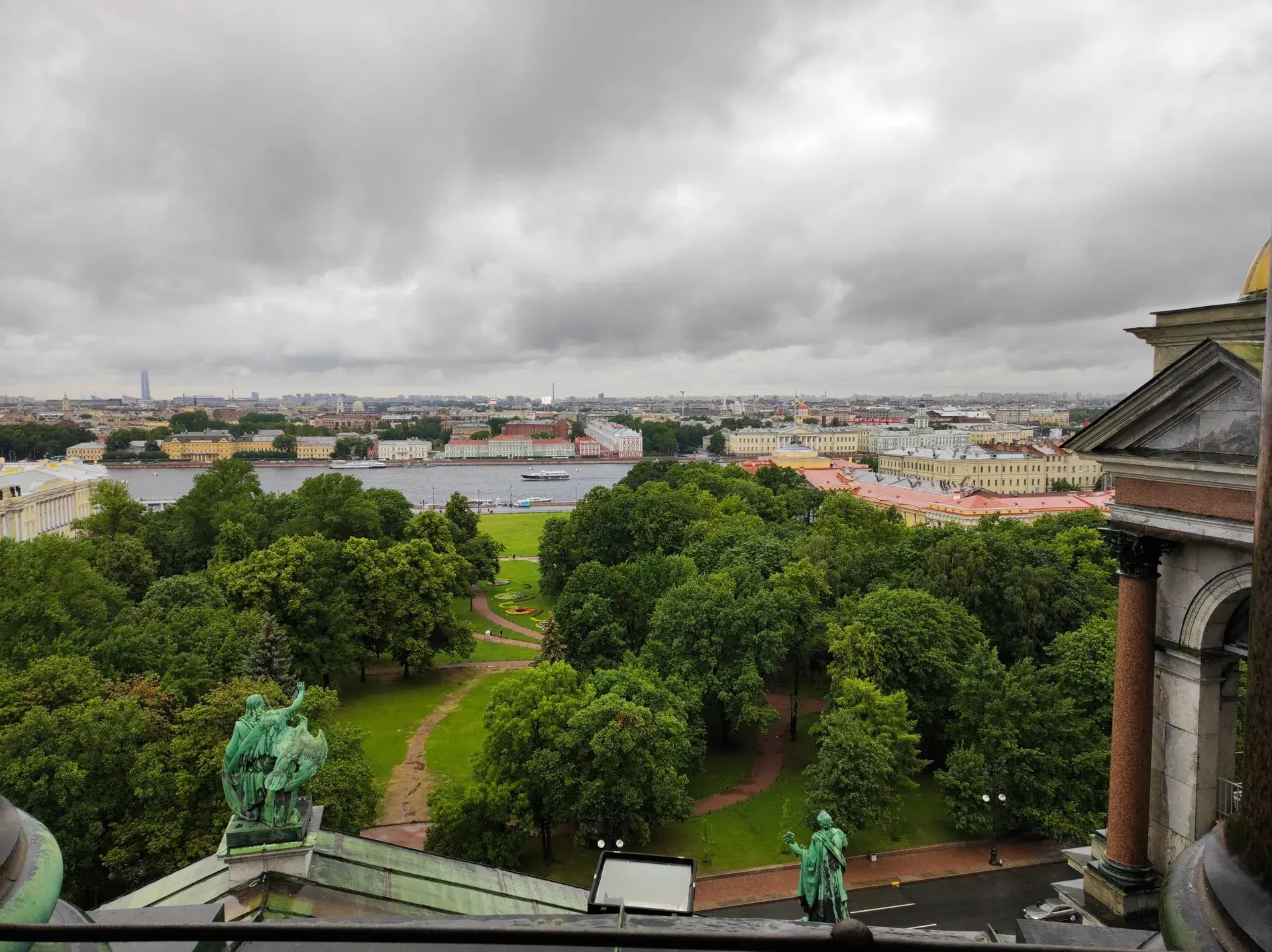 Moskova ve St. Petersburg Turu – 5 gece, Ekim 2026 dönemi