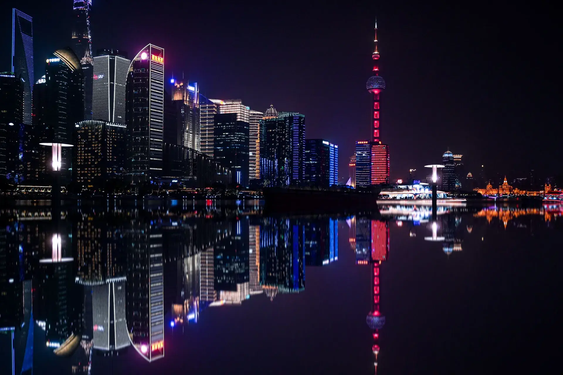 ELEGANT EFSANEVİ ÇİN İMPARATORLUĞU & HONG KONG – THY ile 8 Gece – Ramazan Bayramı 2027